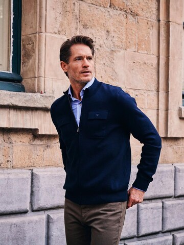Vestes en maille Suitable en bleu