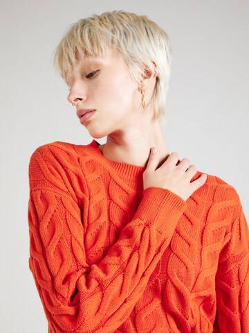 Wemoto Sweater in Red