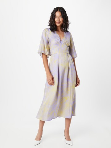 Robe Riani en violet : devant