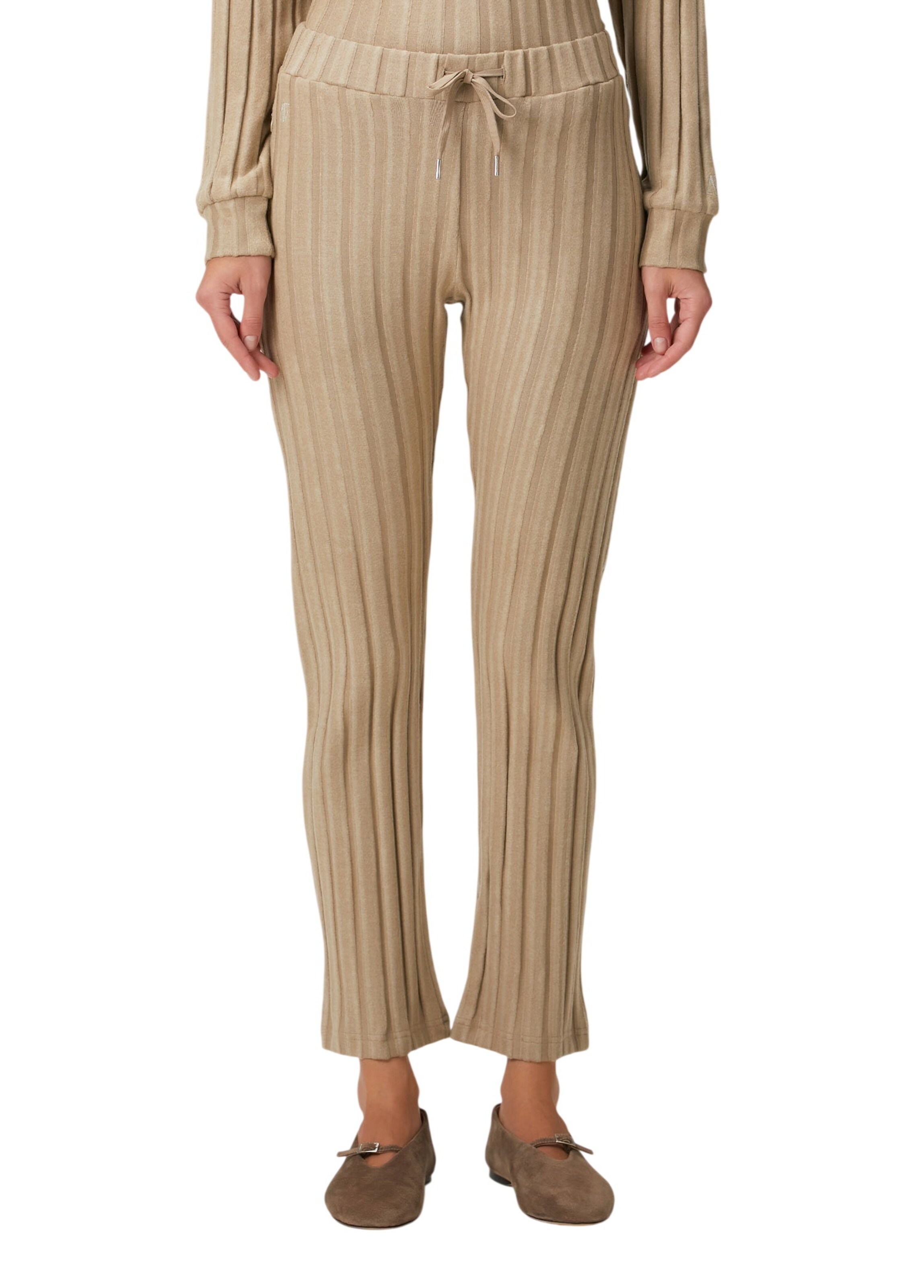Regular Pantalon BASSIGUE en beige : devant