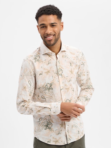 Coupe slim Chemise JOOP! en blanc : devant