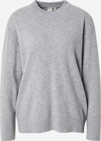 Pulover 'YASEMILIE' de la YAS pe gri: față