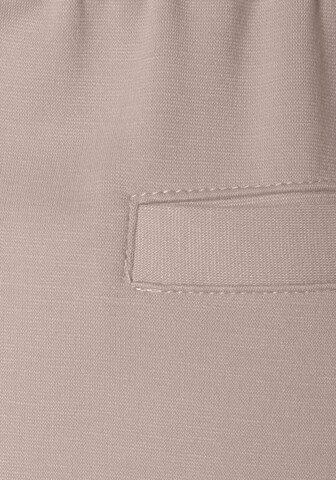 LASCANA - regular Pantalón cargo en beige