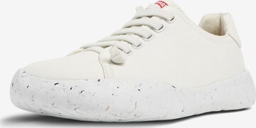 Sneaker bassa 'Peu Stadium' di CAMPER in bianco: frontale