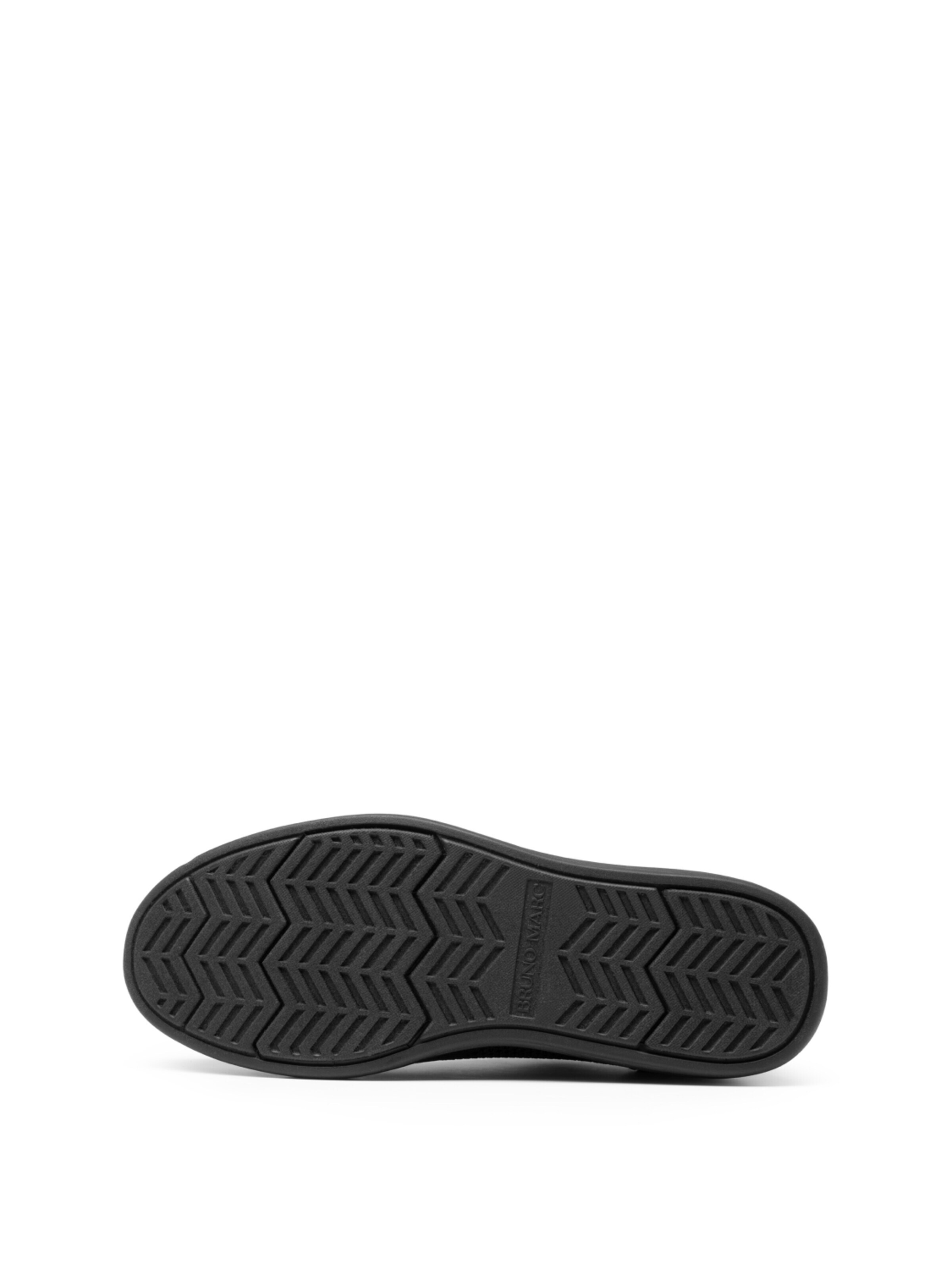 Bruno Marc Slip-Ons in Black