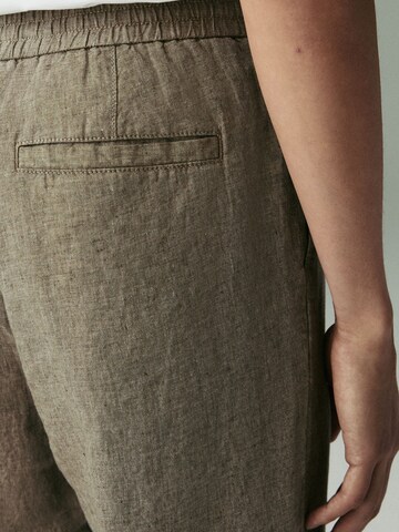 Regular Pantaloni de la Next pe bej