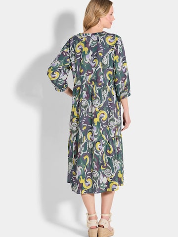 Goldner Sommerkleid in Gelb