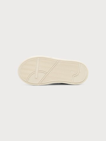 TOMMY HILFIGER Tenisky 'HECTOR' - Biela