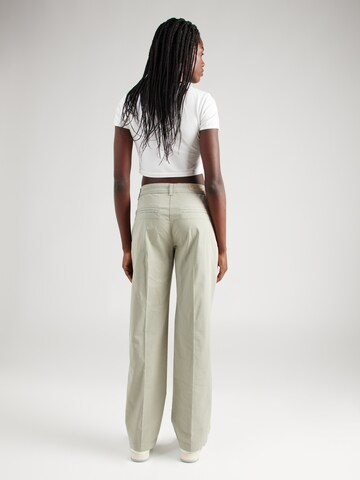 MAC Regular Trousers with creases 'Nora' in Green