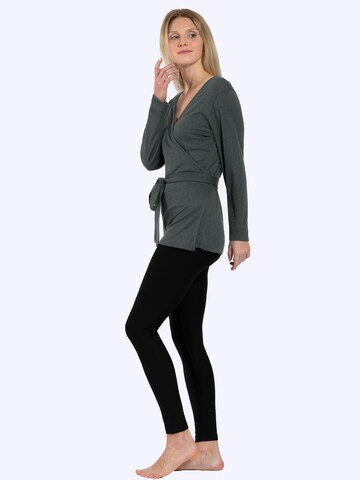 Magadi Sweatjacke 'Zoe' in Grün