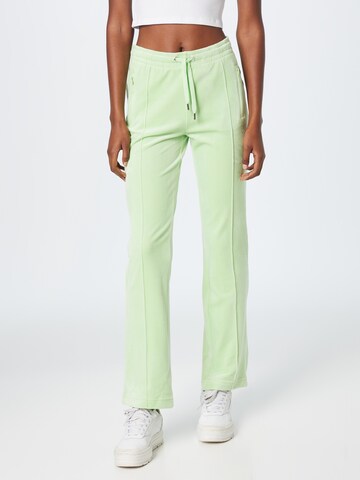 Loosefit Pantaloni 'Tina' di Juicy Couture in verde: frontale