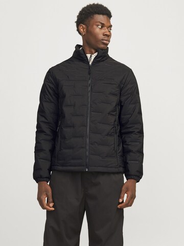 JACK & JONES Tussenjas 'JCOSonic' in Zwart: voorkant