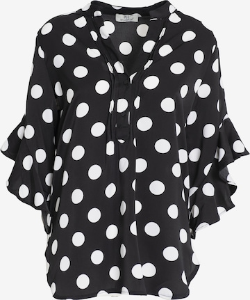 Influencer Blouse in Black: front