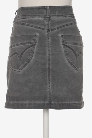 TIMEZONE Skirt in S in Grey