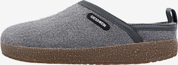 Sabots GIESSWEIN en gris : devant