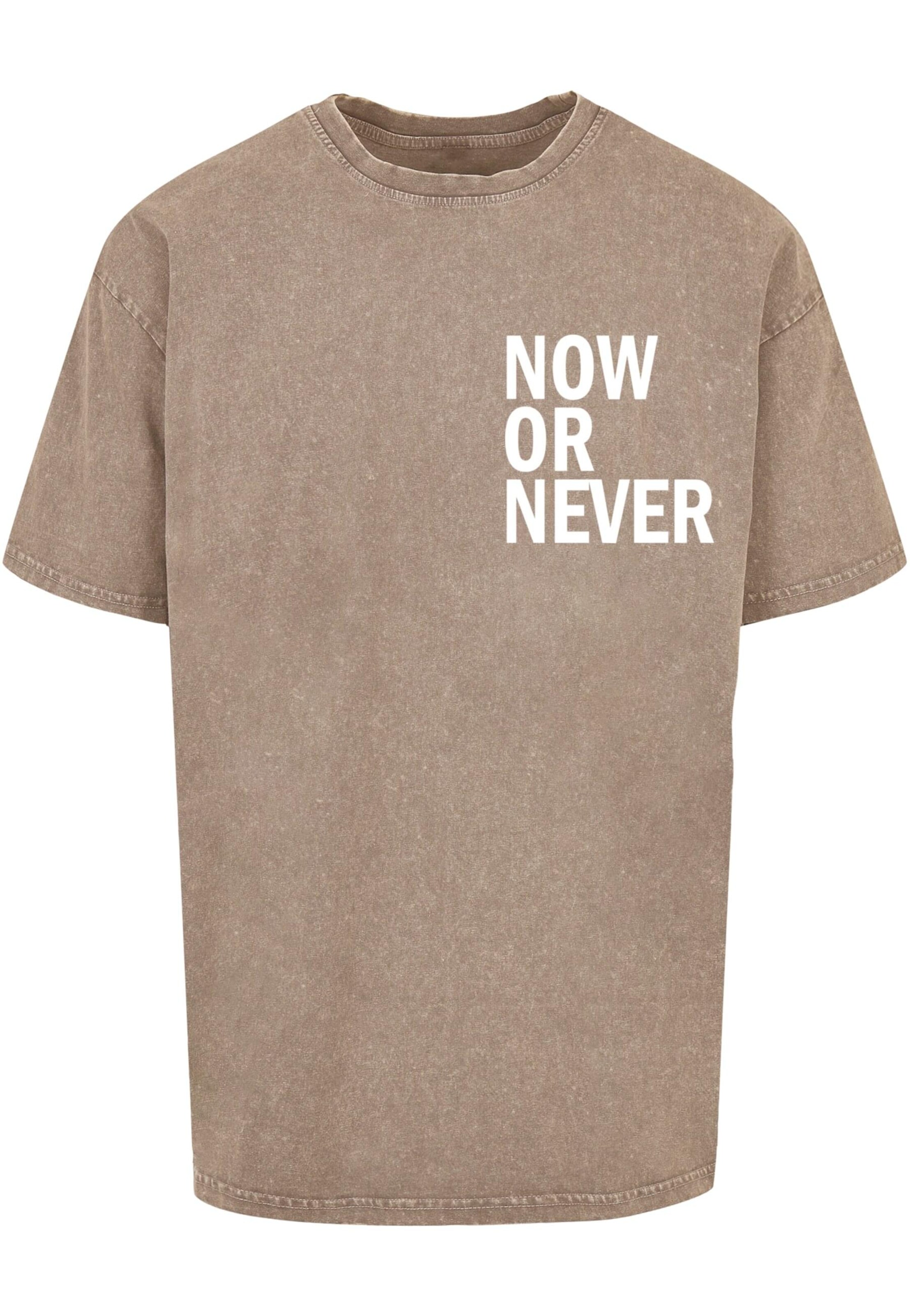 Merchcode Shirt 'Now Or Never' in Beige: voorkant