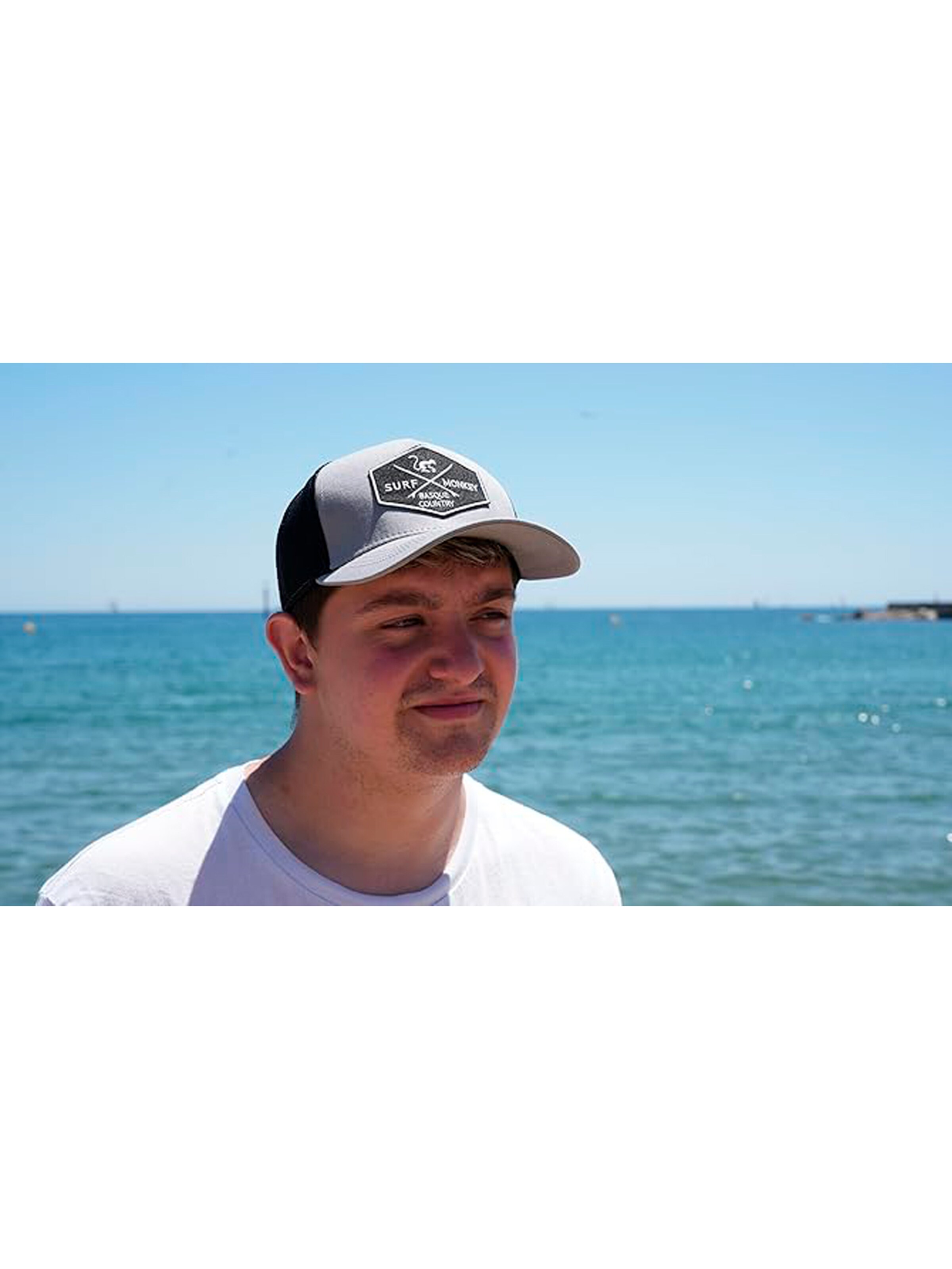 Surf Monkey Athletic Cap in Grey