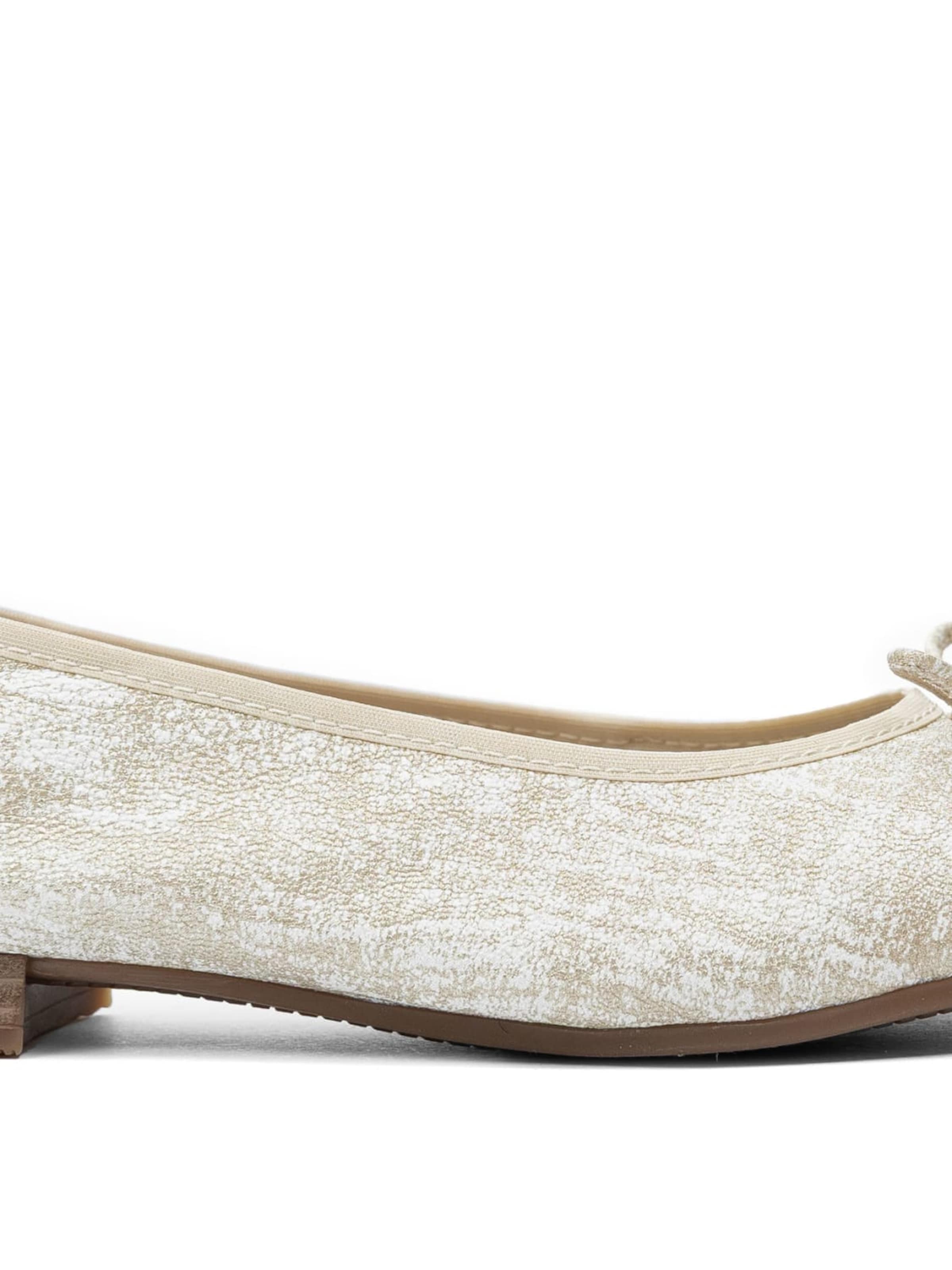 Maciejka Ballet Flats in White