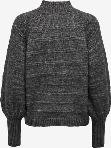 Pull-over 'CELINA' ONLY en gris