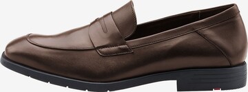 LLOYD Instappers in Bruin: voorkant