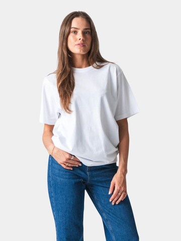 TEESHOPPEN Shirt in White: front