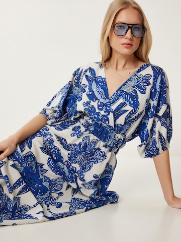 Robe Happiness İstanbul en bleu