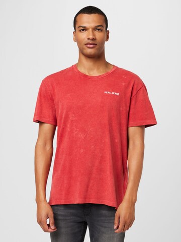 Pepe Jeans - Camiseta 'RAKEE' en rojo: frente
