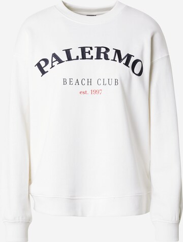 Gina Tricot Sweatshirt in White: front