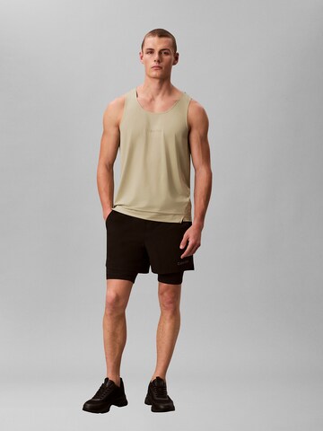 T-Shirt Calvin Klein en gris