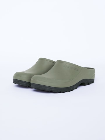 Gardena Clogs in Green