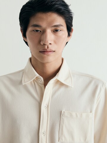 Scalpers Comfort Fit Paita ' ' värissä beige