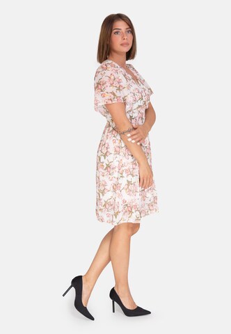 Elara Kleid in Weiß