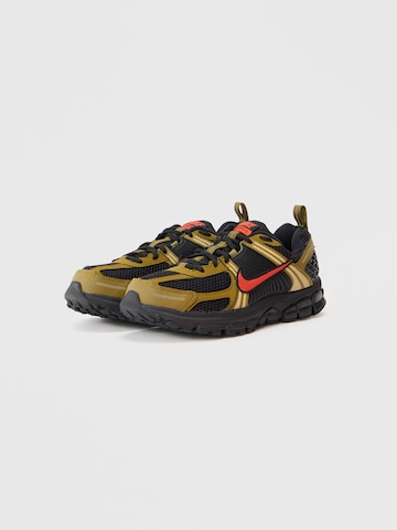 Nike Sportswear Tenisky 'Zoom Vomero 5' – černá