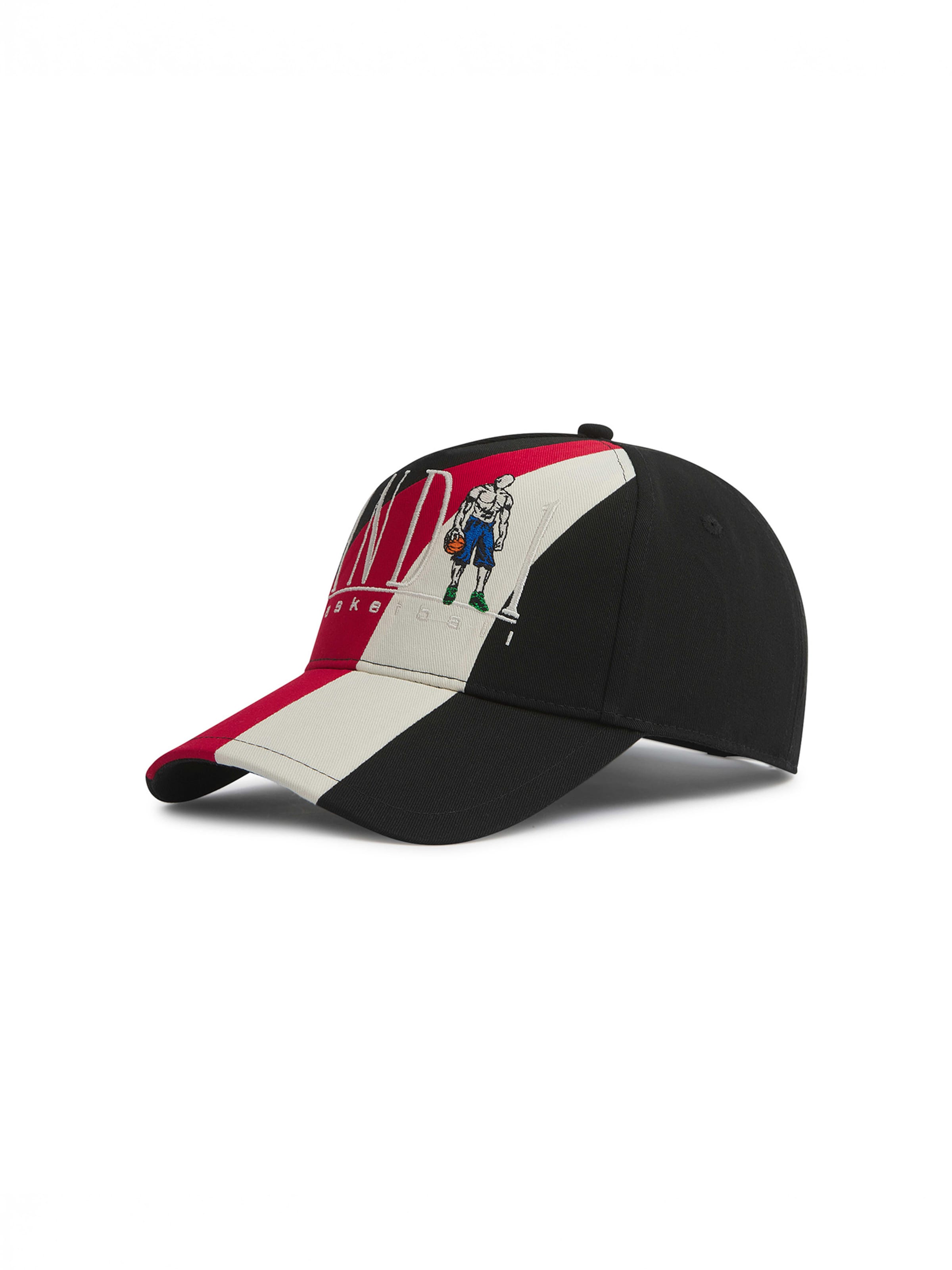 AND1 Кепка в Черный: спереди