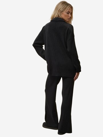 Completo pantalone di Hiccup in nero