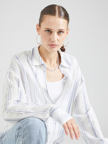 NA-KD - Blusa em azul