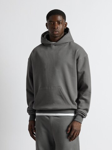 Burocs Sweatshirt in Grey: front
