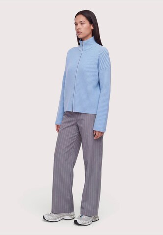 Cardigan 'Eleni' OH APRIL en bleu