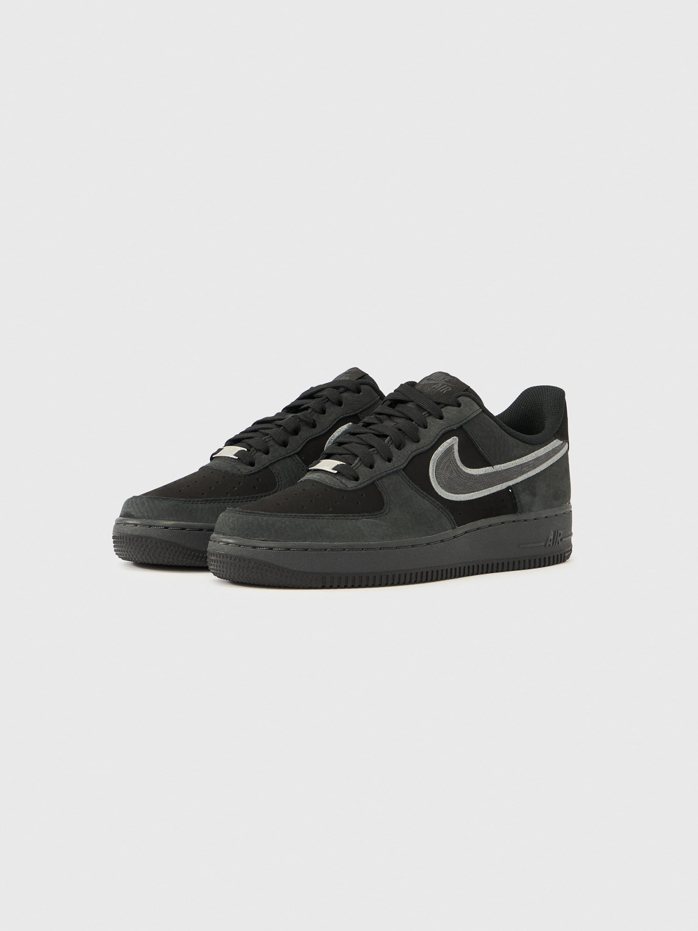 nike air force 1 lv8 black suede