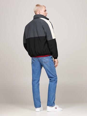 Veste mi-saison Tommy Jeans en gris