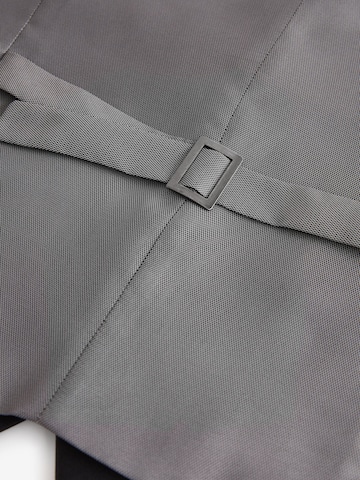 Next - Colete de fato em preto