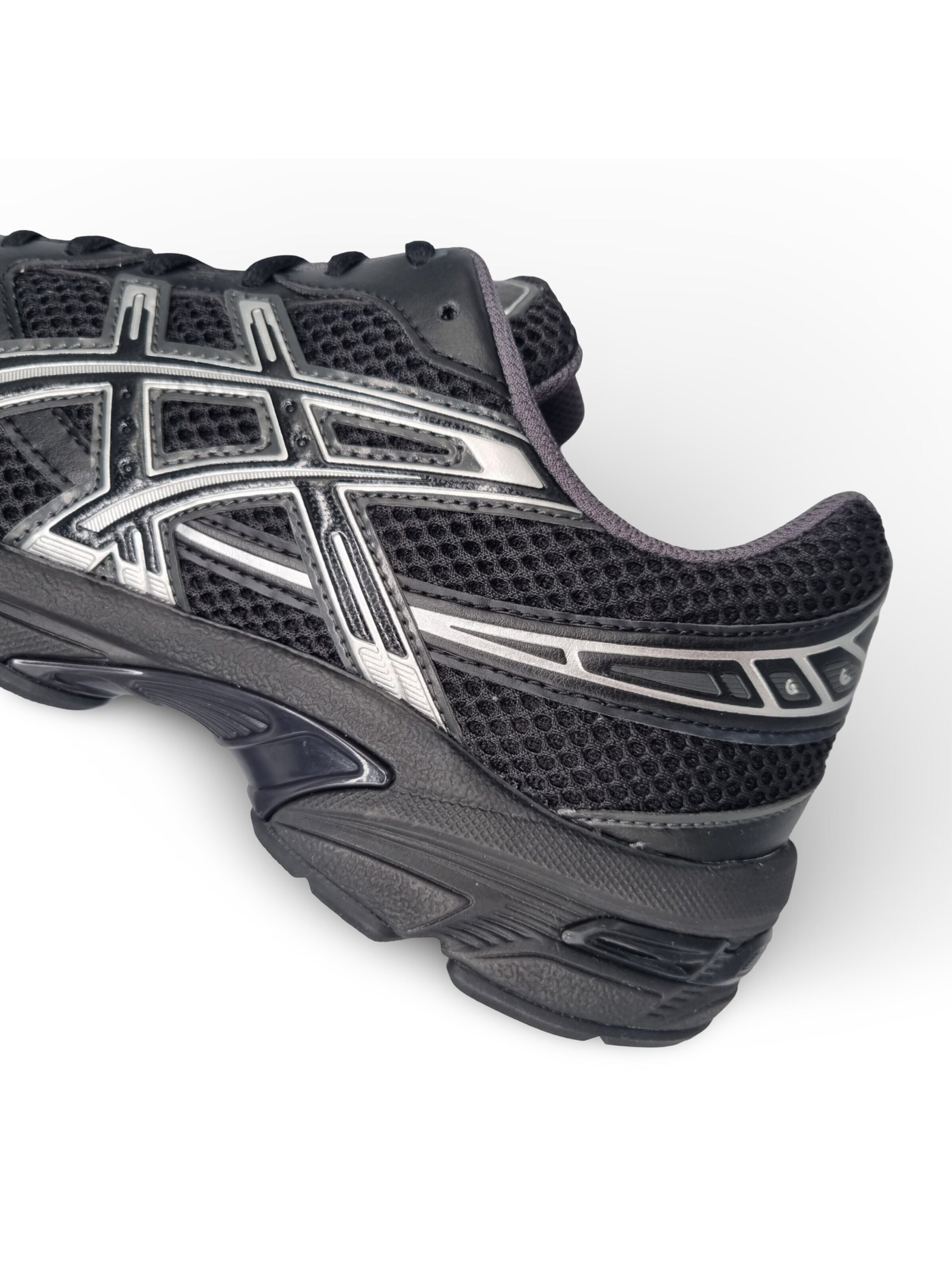 ASICS Sneaker low 'Pure'‌‌‌ in Schwarz
