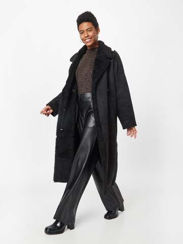 WEEKDAY Between-Seasons Coat in Black