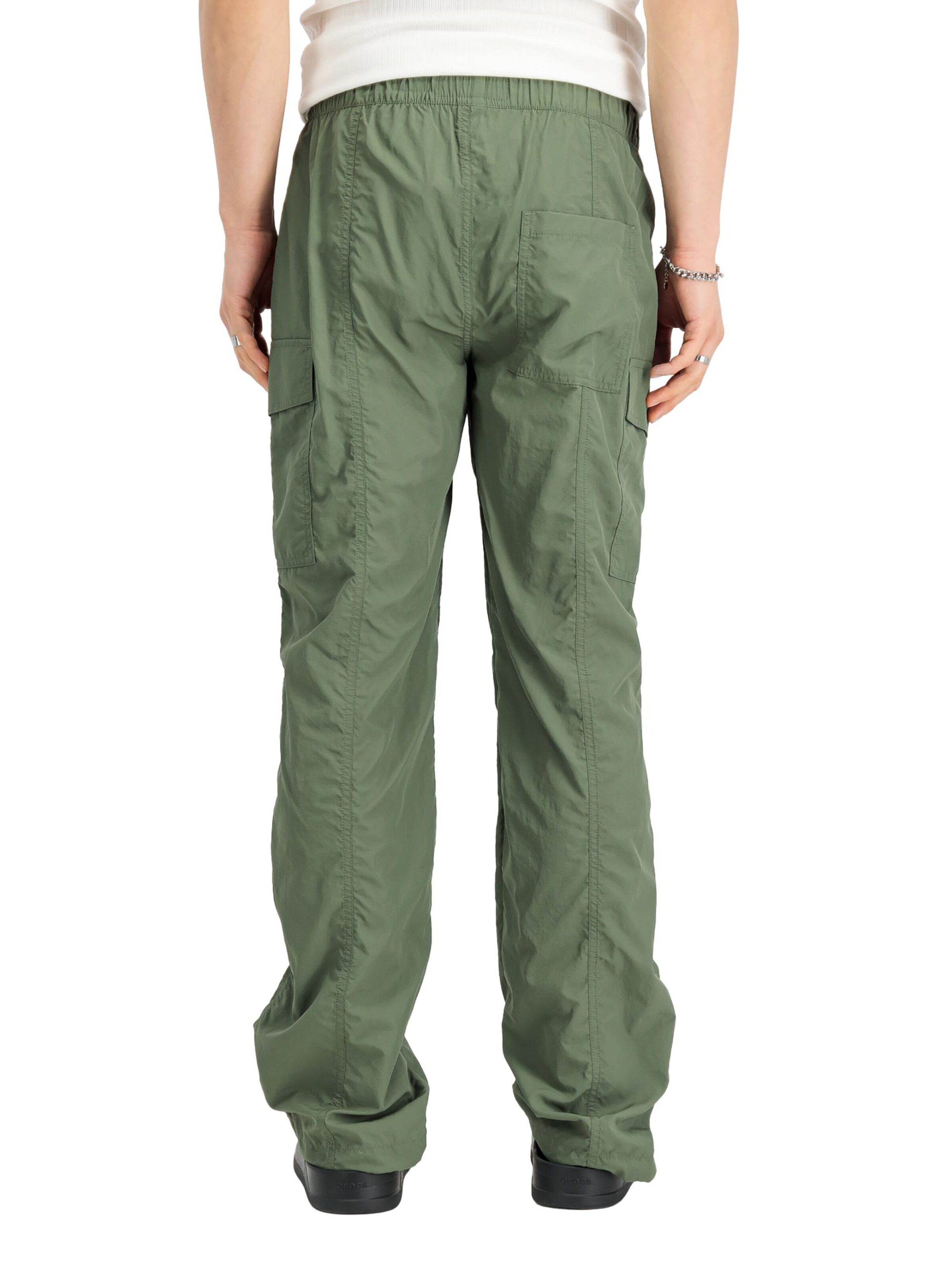 ALPHA INDUSTRIES Regular Cargo Pants in Green