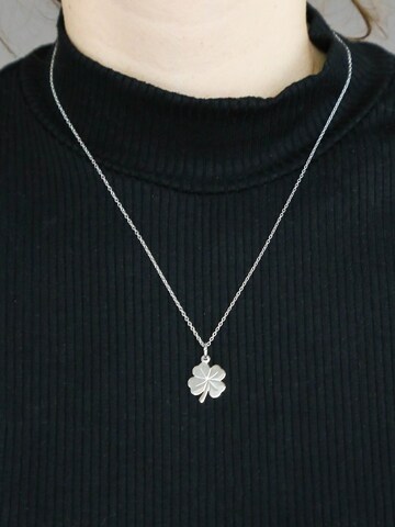 Pendentif Lucardi en argent : devant