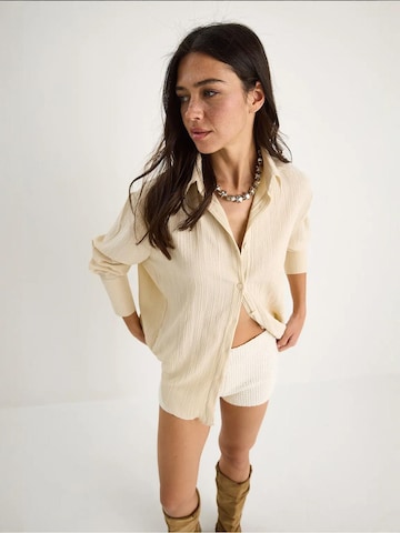 Camicia da donna di Bianco Lucci in beige