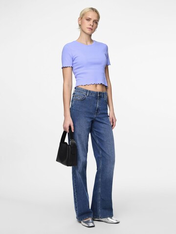 T-shirt 'PCMaddy' PIECES en bleu