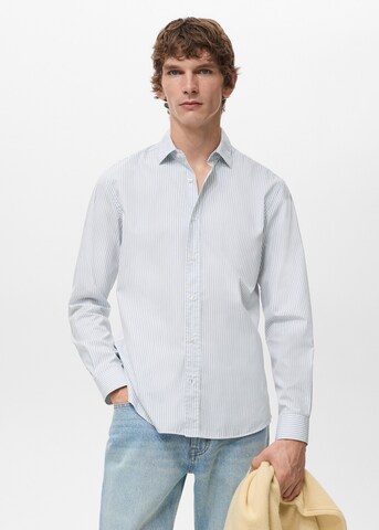 MANGO MAN Regular fit Button Up Shirt 'Playr' in Blue: front