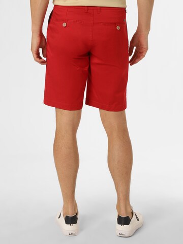 bugatti Regular Shorts in Rot