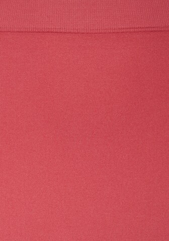 LASCANA Skinny Shorts in Rot